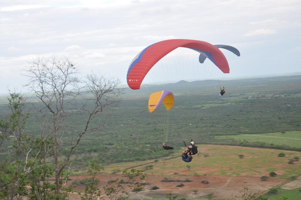 Fazenda Hotel Pedra Dos Ventos Quixadá Eksteriør billede